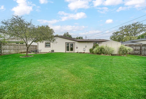 Tiny photo for 7515 Northway Drive, Hanover Park, IL 60133 (MLS # 12736657)