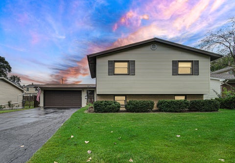 Tiny photo for 7515 Northway Drive, Hanover Park, IL 60133 (MLS # 12736657)