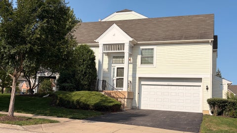 Photo of 4411 SAWGRASS Boulevard #133-1, Wadsworth, IL 60083 (MLS # 12726899)