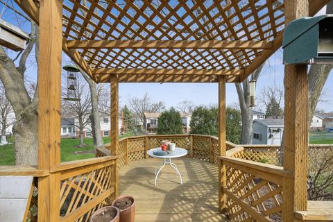 Tiny photo for 710 Maple Lane, Darien, IL 60561 (MLS # 12602509)