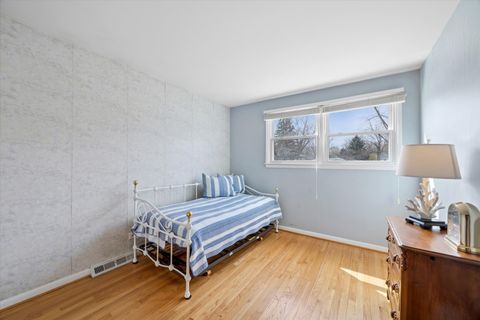 Tiny photo for 710 Maple Lane, Darien, IL 60561 (MLS # 12602509)