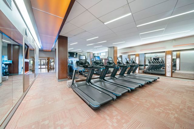 Chicago, Illinois 60601, United States, 2 Bedrooms Bedrooms, ,2 BathroomsBathrooms,Residential,Active,204086