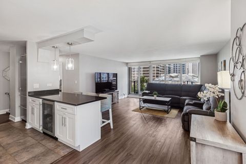 Tiny photo for 400 E Randolph Street #930, Chicago, IL 60601 (MLS # 12454681)
