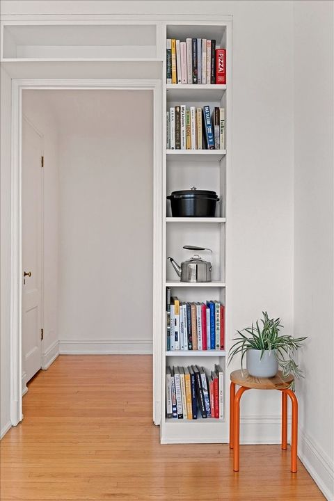 Tiny photo for 431 W Oakdale Avenue #13D, Chicago, IL 60657 (MLS # 12565280)