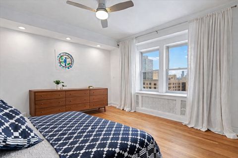 Tiny photo for 431 W Oakdale Avenue #13D, Chicago, IL 60657 (MLS # 12565280)