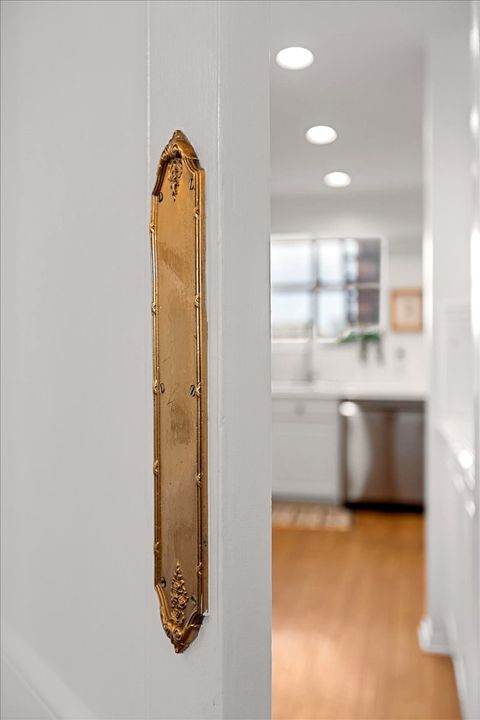 Tiny photo for 431 W Oakdale Avenue #13D, Chicago, IL 60657 (MLS # 12565280)