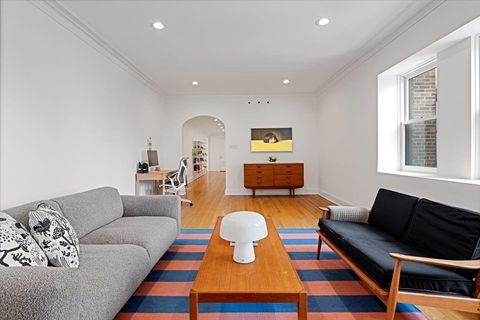 Tiny photo for 431 W Oakdale Avenue #13D, Chicago, IL 60657 (MLS # 12565280)