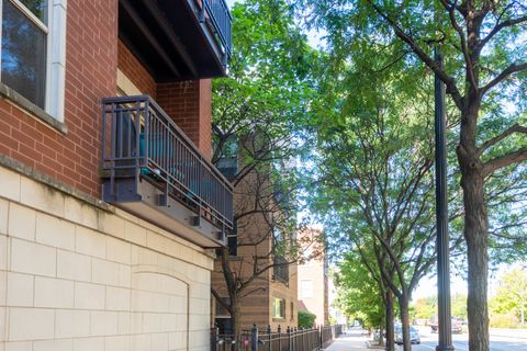 Tiny photo for 1075 W ROOSEVELT Road #201, Chicago, IL 60608 (MLS # 12480863)