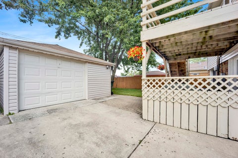 Tiny photo for 11642 S Meadow Lane Drive, Merrionette Park, IL 60803 (MLS # 12723103)
