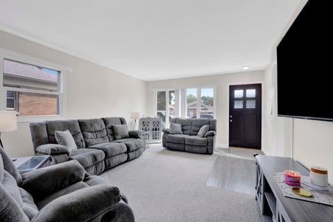 Tiny photo for 11642 S Meadow Lane Drive, Merrionette Park, IL 60803 (MLS # 12723103)