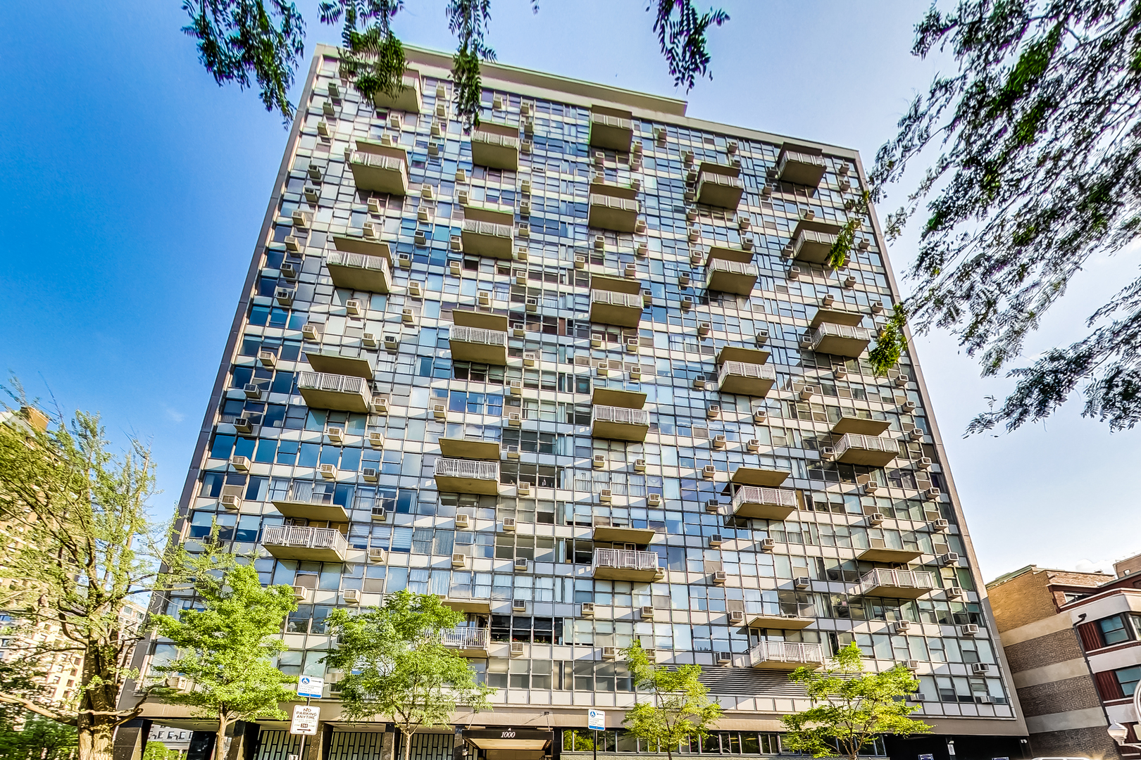 1000 N LAKE SHORE Drive 305