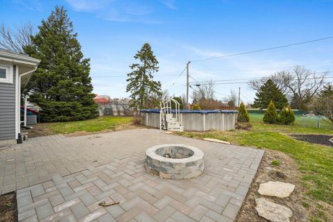 Tiny photo for 849 Dixie Highway, Beecher, IL 60401 (MLS # 12601789)