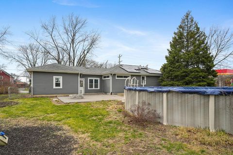 Tiny photo for 849 Dixie Highway, Beecher, IL 60401 (MLS # 12601789)