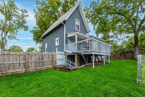 Tiny photo for 1550 W 15th Street, Davenport, IA 52804 (MLS # 12735118)
