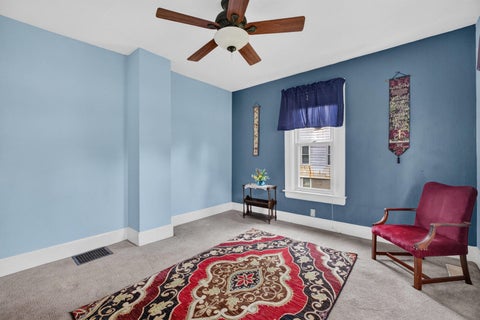 Tiny photo for 1550 W 15th Street, Davenport, IA 52804 (MLS # 12735118)