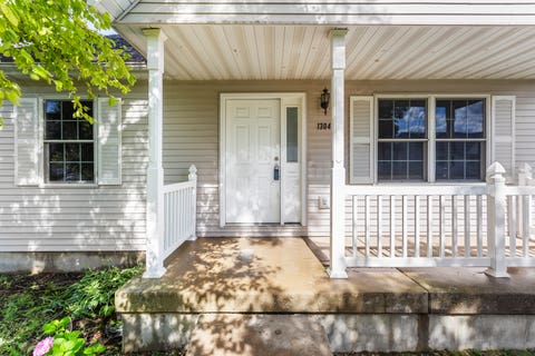 Tiny photo for 1304 S ABERCORN ST, Urbana, IL 61802 (MLS # 12677965)