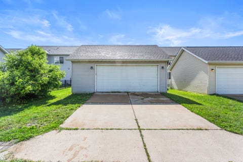 Tiny photo for 1304 S ABERCORN ST, Urbana, IL 61802 (MLS # 12677965)