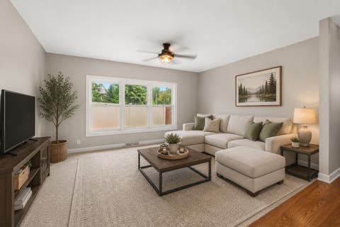 Tiny photo for 476 LaSalle Drive, Lake Holiday, IL 60552 (MLS # 12609824)