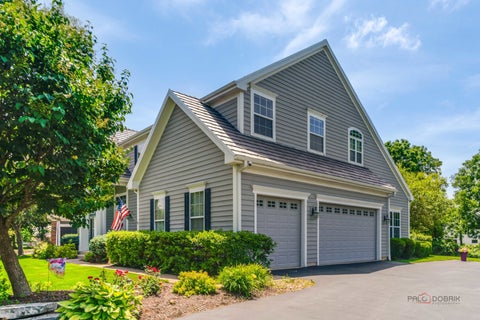 Tiny photo for 115 Bridle Path Lane, Fox River Grove, IL 60021 (MLS # 12692849)