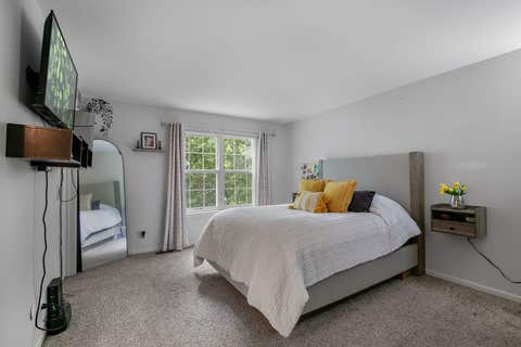 Tiny photo for 246 Rainier Way, Fox Lake, IL 60020 (MLS # 12739124)