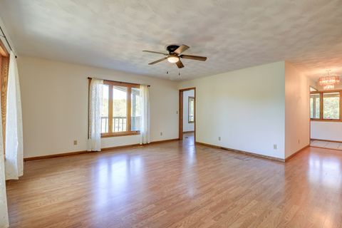 Tiny photo for 4305 Hillcrest Lane, Sterling, IL 61081 (MLS # 12481203)