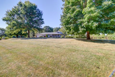 Tiny photo for 4305 Hillcrest Lane, Sterling, IL 61081 (MLS # 12481203)