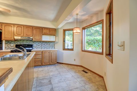 Tiny photo for 4305 Hillcrest Lane, Sterling, IL 61081 (MLS # 12481203)