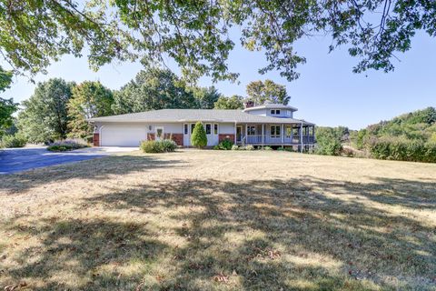 Tiny photo for 4305 Hillcrest Lane, Sterling, IL 61081 (MLS # 12481203)