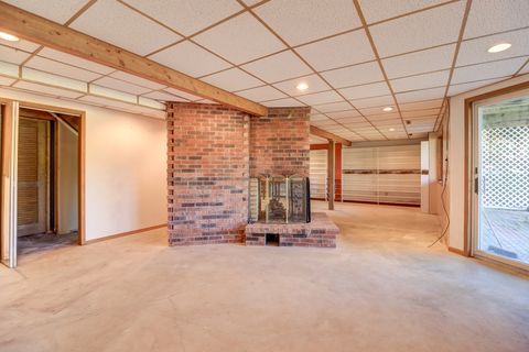 Tiny photo for 4305 Hillcrest Lane, Sterling, IL 61081 (MLS # 12481203)