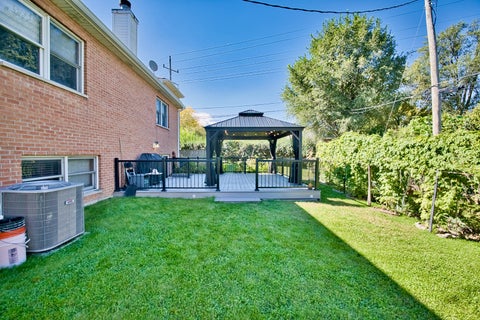 Tiny photo for 5316 Lee Street, Skokie, IL 60077 (MLS # 12777338)