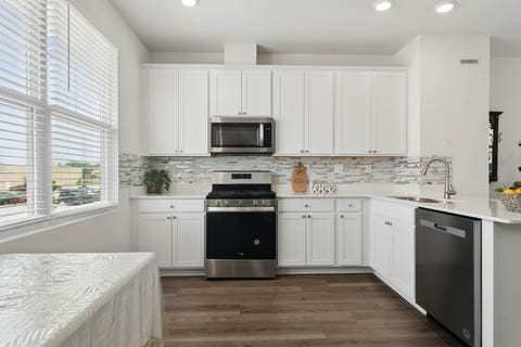 Tiny photo for 2237 Glacier Street, Mundelein, IL 60060 (MLS # 12708848)
