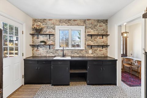 Tiny photo for 716 Terrace Drive, Clinton, IA 52732 (MLS # 12589400)