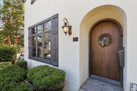 Tiny photo for 716 Terrace Drive, Clinton, IA 52732 (MLS # 12589400)