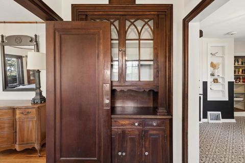 Tiny photo for 716 Terrace Drive, Clinton, IA 52732 (MLS # 12589400)