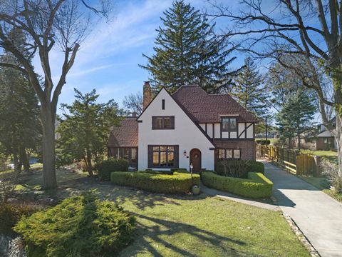 Photo of 716 Terrace Drive, Clinton, IA 52732 (MLS # 12589400)