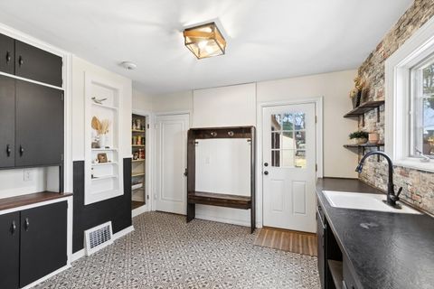 Tiny photo for 716 Terrace Drive, Clinton, IA 52732 (MLS # 12589400)