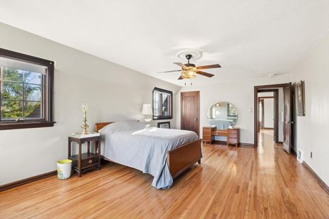 Tiny photo for 716 Terrace Drive, Clinton, IA 52732 (MLS # 12589400)