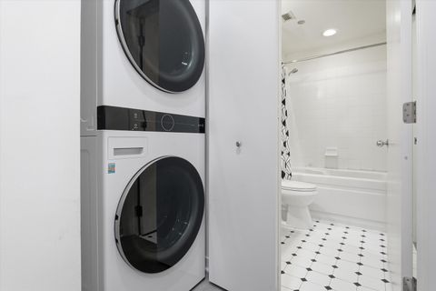 Tiny photo for 333 W Hubbard Street #1010, Chicago, IL 60654 (MLS # 12715025)