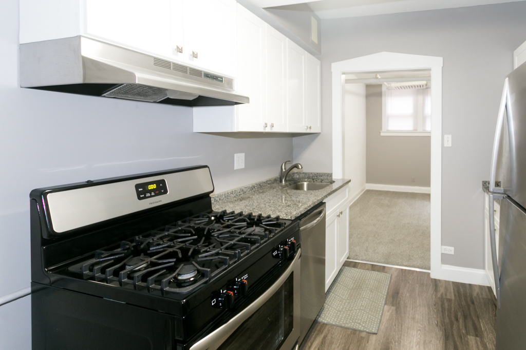 629 W CORNELIA Avenue GDN