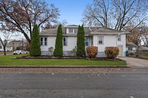 Tiny photo for 1412 Colorado Avenue, Joliet, IL 60435 (MLS # 12723323)