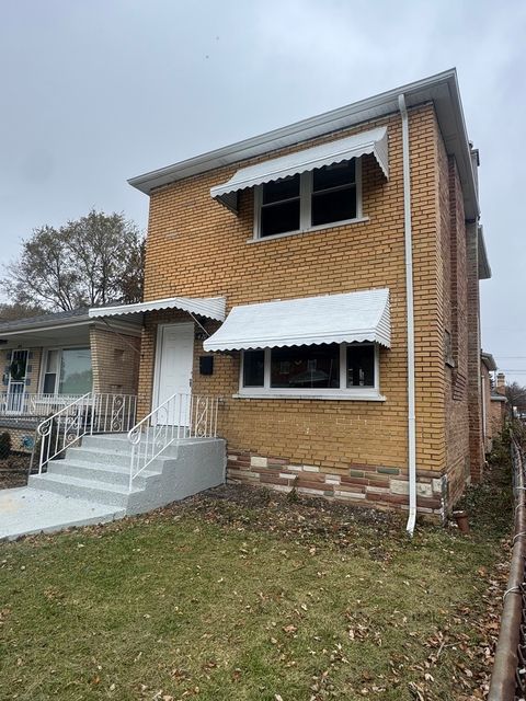 Photo of 420 W 95th Place, Chicago, IL 60628 (MLS # 12521108)