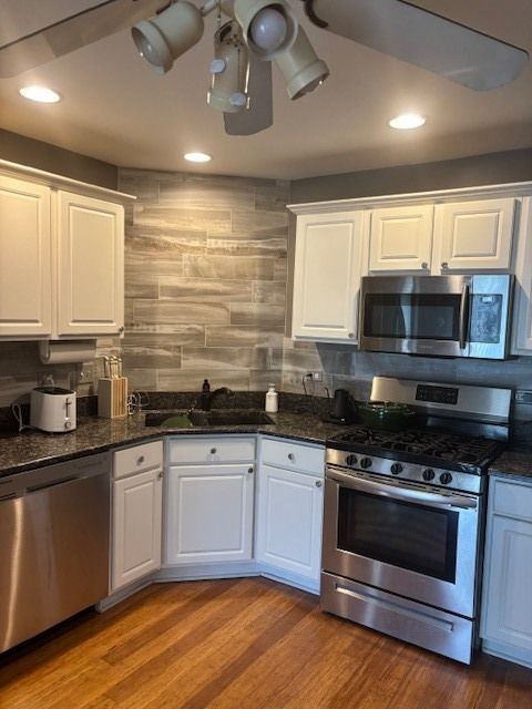 Tiny photo for 3215 Renard Lane, St. Charles, IL 60175 (MLS # 12636765)