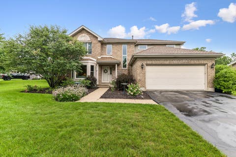 Photo of 2860 Weld Road, Elgin, IL 60124 (MLS # 12725622)