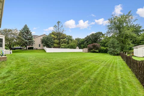 Tiny photo for 2860 Weld Road, Elgin, IL 60124 (MLS # 12725622)