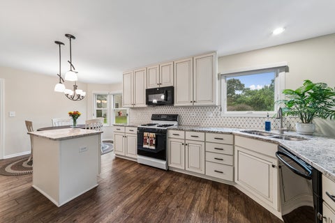 Tiny photo for 2860 Weld Road, Elgin, IL 60124 (MLS # 12725622)