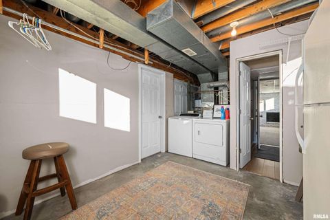 Tiny photo for 5302 16TH Avenue, Moline, IL 61265 (MLS # QC4269793)