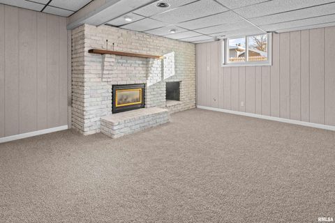 Tiny photo for 5302 16TH Avenue, Moline, IL 61265 (MLS # QC4269793)