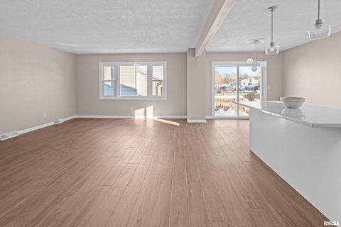 Tiny photo for 5302 16TH Avenue, Moline, IL 61265 (MLS # QC4269793)