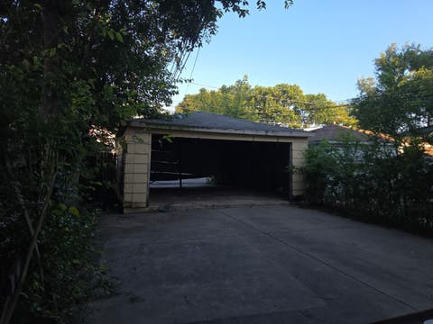 Tiny photo for 10554 S Avenue L Street, Chicago, IL 60617 (MLS # 12740087)