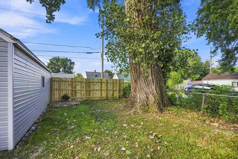 Tiny photo for 3207 Homestead Avenue, Davenport, IA 52802 (MLS # 12712944)